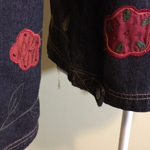 Chico’s jacket denim embroidered - Picture 5 of 6
